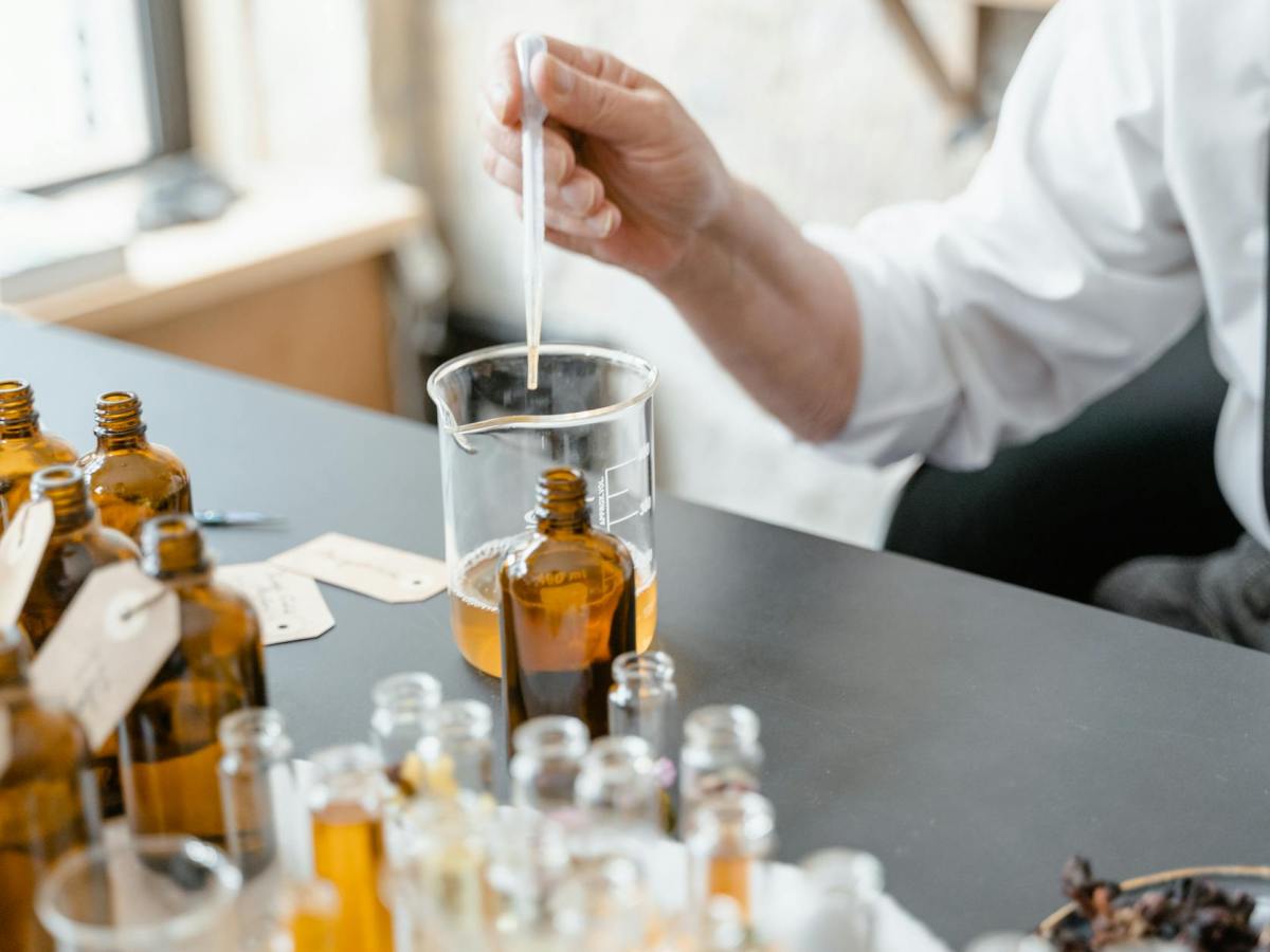 什麼是「以油養膚」？